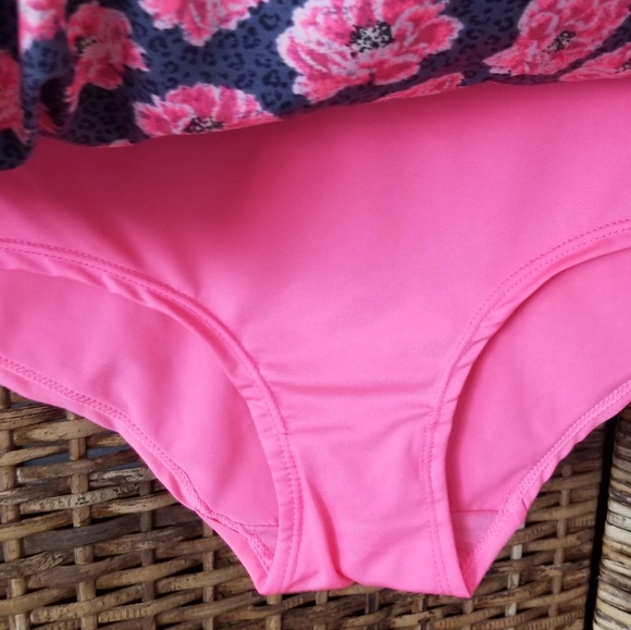 NWT bebe Underwear Panties 3 PK. Floral & Solid 2X - Picture 4 of 6